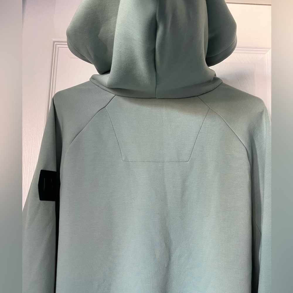 Men’s ON Zipped Hoodie | Size Large - Picture 7 of 13